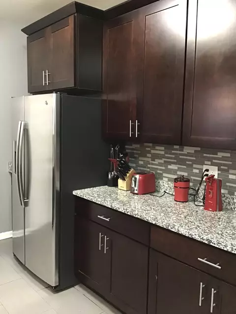 Kitchen - 7423 S Euclid Ave, Chicago, IL 60649 photo 2 of 2