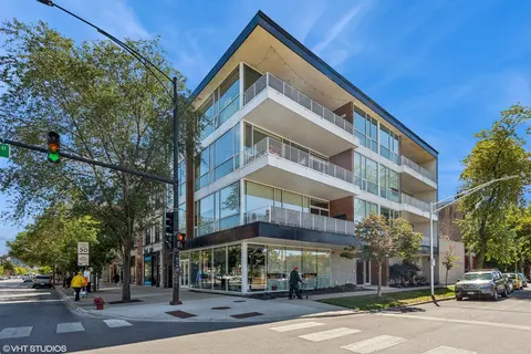 2157 W Division St #202, Chicago, IL 60622