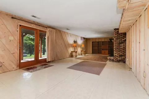 104 Tanner St, Bloomington, IL 61701 photo 24