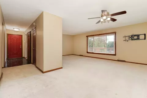 104 Tanner St, Bloomington, IL 61701 photo 3