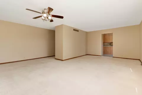 104 Tanner St, Bloomington, IL 61701 photo 4