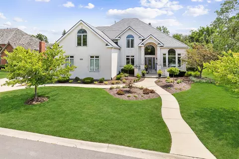 3 Firethorn Ct, Lemont, IL 60439