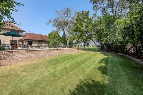321 Chatelaine Ct, Willowbrook, IL 60527 photo 34