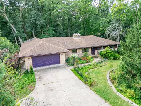 4011 Guilford Rd, Rockford, IL 61107