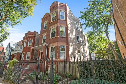 1907 N Whipple St #1, Chicago, IL 60647