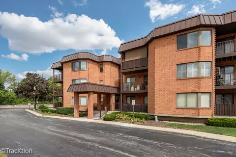 6401 Clarendon Hills Rd #114, Willowbrook, IL 60527