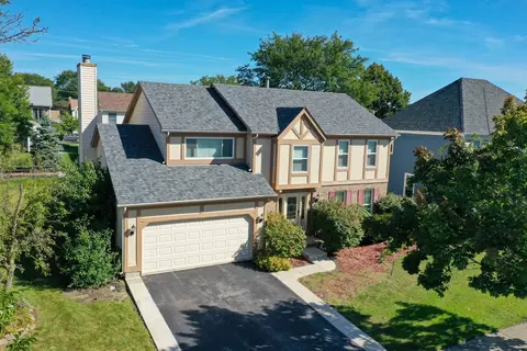 1668 Blackburn Dr, Mundelein, IL 60060