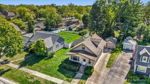 863 E Prairie Ave, Des Plaines, IL 60016