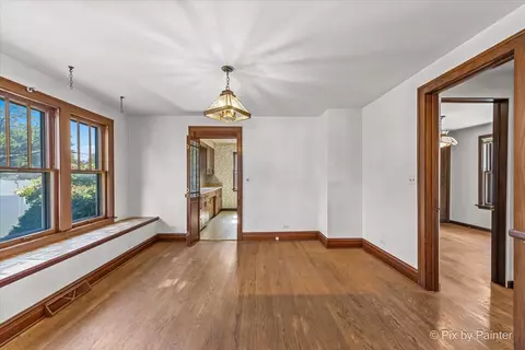 863 E Prairie Ave, Des Plaines, IL 60016 photo 9