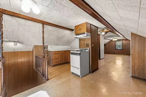 863 E Prairie Ave, Des Plaines, IL 60016 photo 18