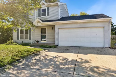 547 Newport Ct, Island Lake, IL 60042