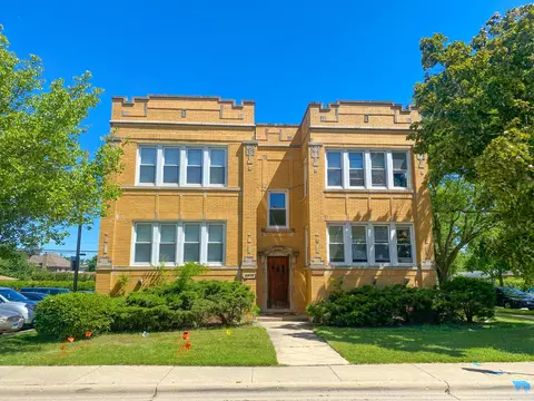 5926 Lincoln Ave, Morton Grove, IL 60053