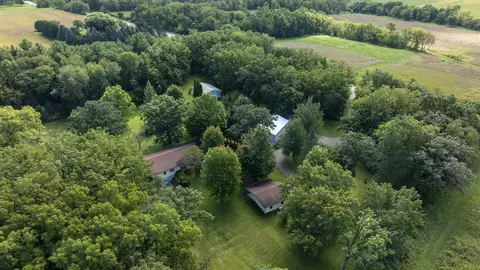 15494 W Il Rt 64, Polo, IL 61064
