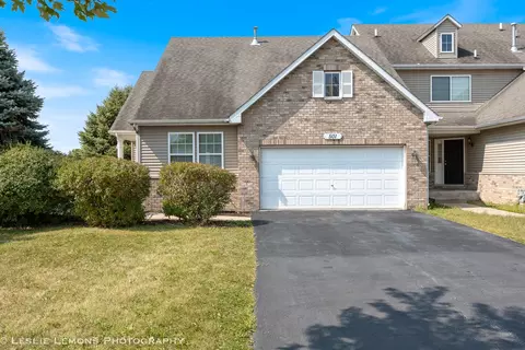 501 Fort Clatsop Ct, Joliet, IL 60431