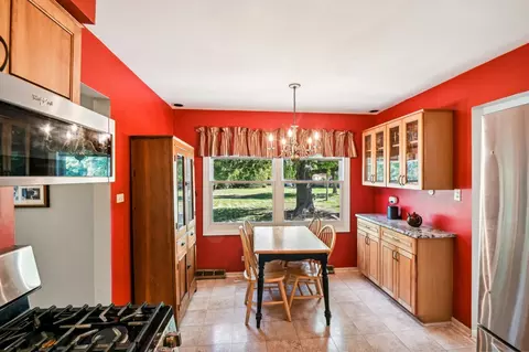 Kitchen - 3433 Ithaca Rd, Olympia Fields, IL 60461 photo 3 of 4
