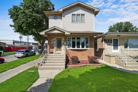 5958 S Rutherford Ave, Chicago, IL 60638
