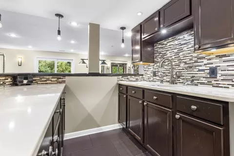 Kitchen - 6117 Windflower Way, Roscoe, IL 61073 photo 4 of 4