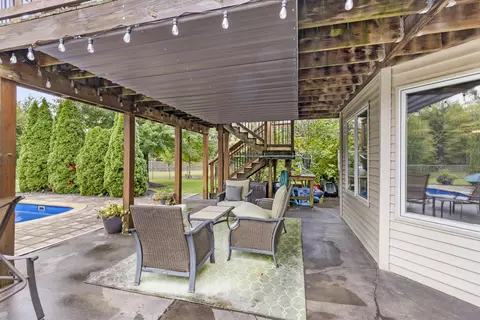Exterior - 6117 Windflower Way, Roscoe, IL 61073 photo 3 of 11