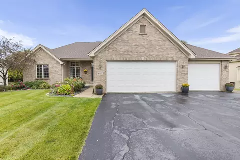 6117 Windflower Way, Roscoe, IL 61073