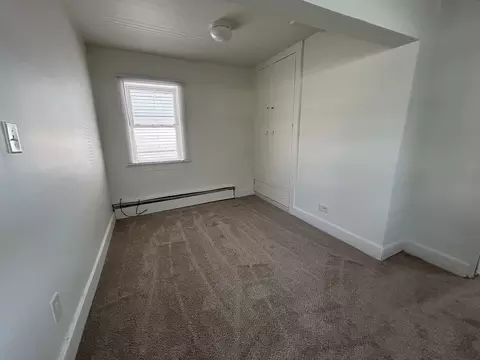 621 Holly St, Elgin, IL 60123 photo 5