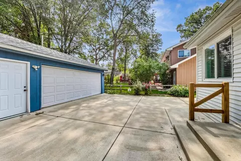 111 N Western Ave, Bartlett, IL 60103 photo 40