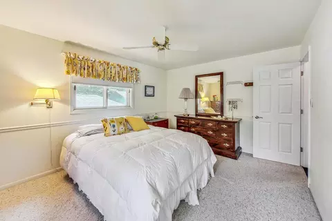 111 N Western Ave, Bartlett, IL 60103 photo 17