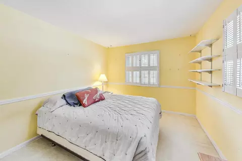 111 N Western Ave, Bartlett, IL 60103 photo 19