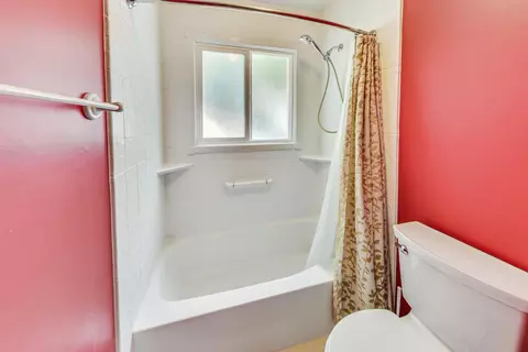 111 N Western Ave, Bartlett, IL 60103 photo 24
