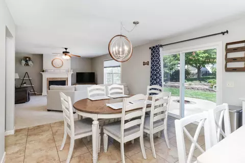 Dining - 2613 Grey Fox Trl, Bloomington, IL 61705 photo 1 of 3
