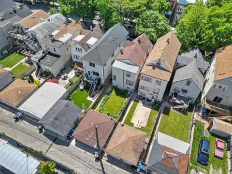 2733 N Artesian Ave, Chicago, IL 60647 photo 9