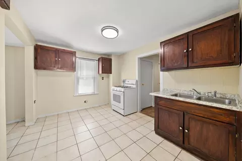 2733 N Artesian Ave, Chicago, IL 60647 photo 32