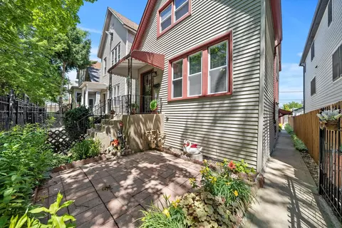2733 N Artesian Ave, Chicago, IL 60647 photo 5