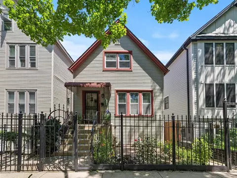 2733 N Artesian Ave, Chicago, IL 60647