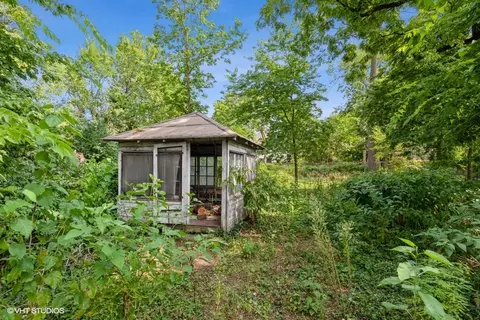 1311 Judson Ave, Evanston, IL 60201 photo 5