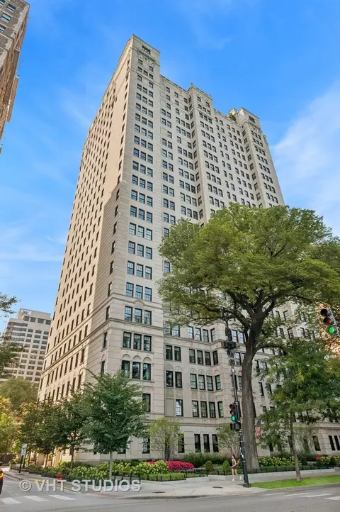 1500 N Lake Shore Dr #22A, Chicago, IL 60610