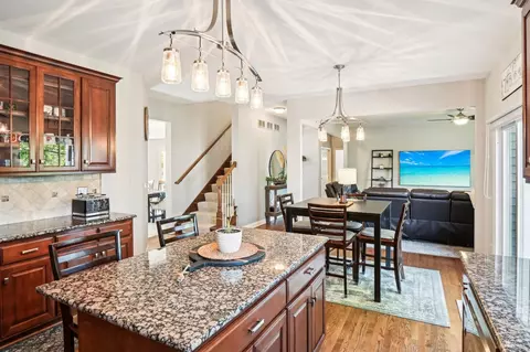 Kitchen - 13422 Lindengate Ct, Plainfield, IL 60585 photo 4 of 4