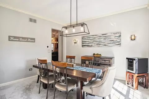Dining - 13422 Lindengate Ct, Plainfield, IL 60585 photo 2 of 2