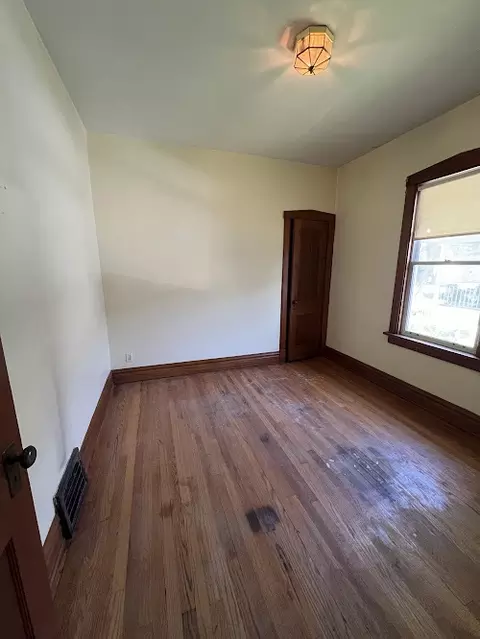 3913 Prairie Ave, Brookfield, IL 60513 photo 13