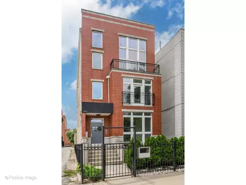 2413 W Haddon Ave #1, Chicago, IL 60622