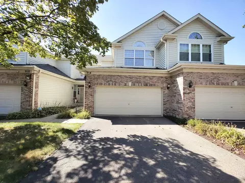 914 Havenshire Ct, Naperville, IL 60565