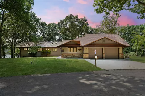 101 Sunrise Ter, Loda, IL 60948