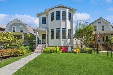 3727 N Monticello Ave, Chicago, IL 60618
