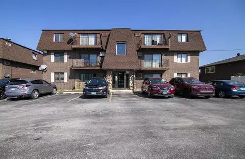 10516 Highland Ave #3B, Worth, IL 60482