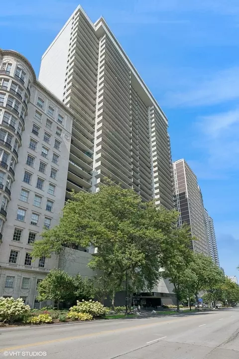 1212 N Lake Shore Dr #11BN, Chicago, IL 60610