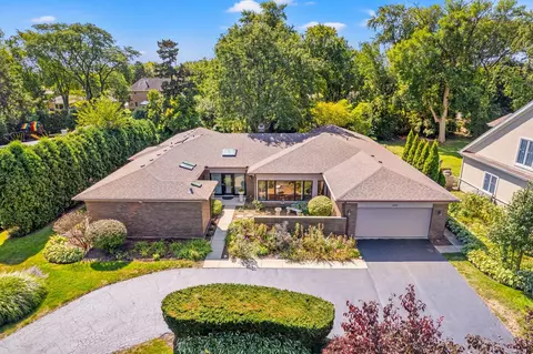 401 E Orchard St, Arlington Heights, IL 60005