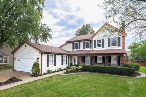 341 New Mills Ct, Schaumburg, IL 60193