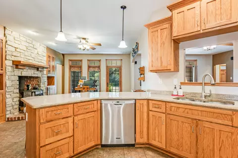 Kitchen - 2915 S Gorman Rd, Mazon, IL 60444 photo 1 of 3