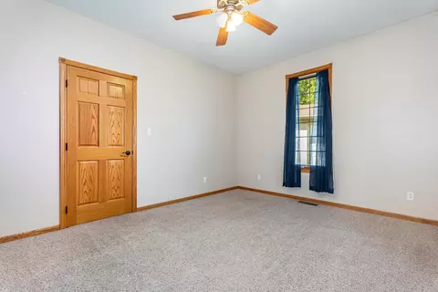 Bedroom - 2915 S Gorman Rd, Mazon, IL 60444 photo 3 of 4