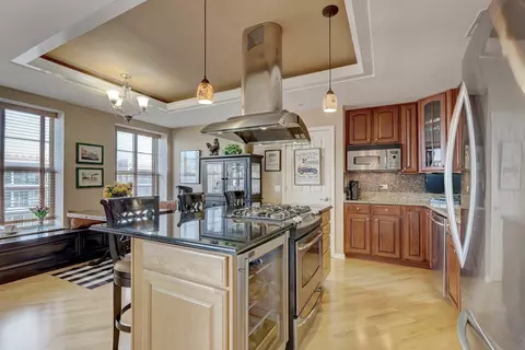 656 Pearson St #702C, Des Plaines, IL 60016 photo 8