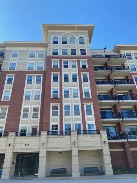 656 Pearson St #702C, Des Plaines, IL 60016 photo 30